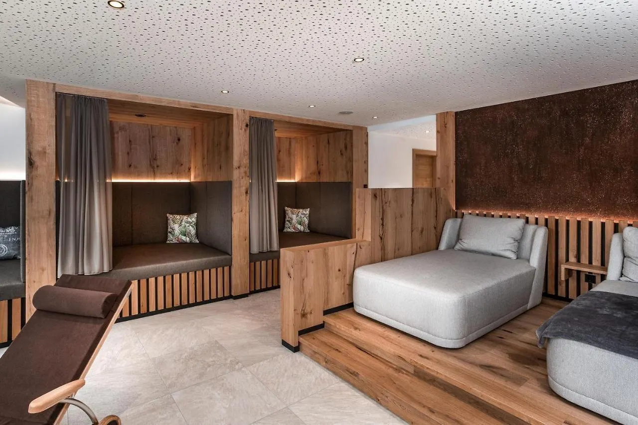 *** Bed & Breakfast Landhaus Saalbach - Joker Card Included In Summer Oostenrijk
