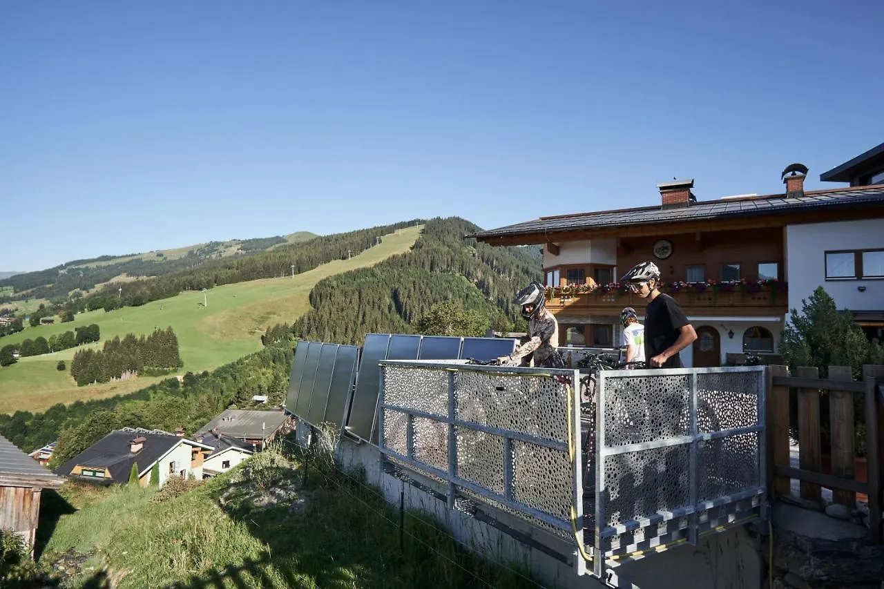 *** Bed & Breakfast Landhaus Saalbach - Joker Card Included In Summer Rakousko